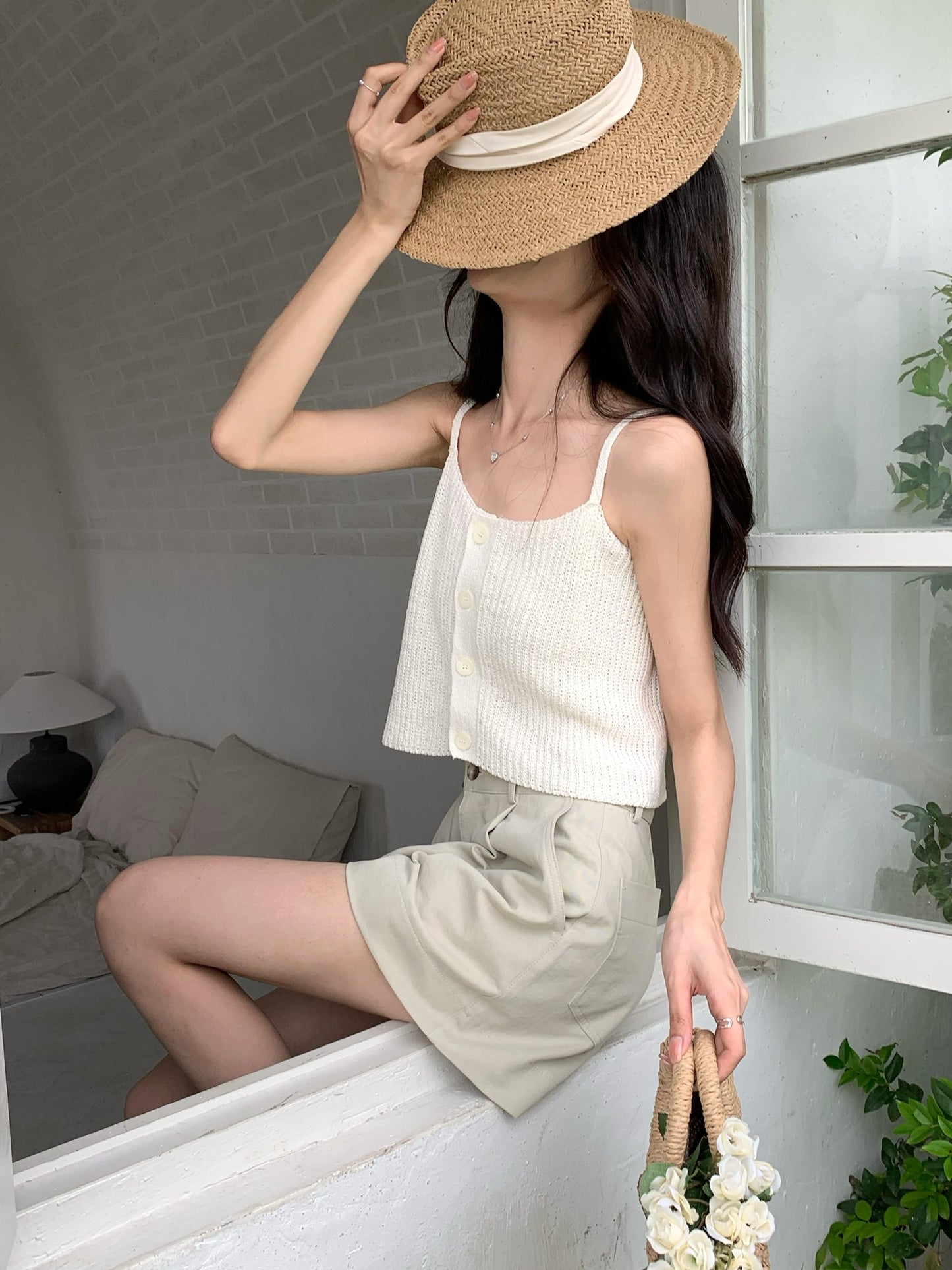 H02121 Gentle knitted camisole