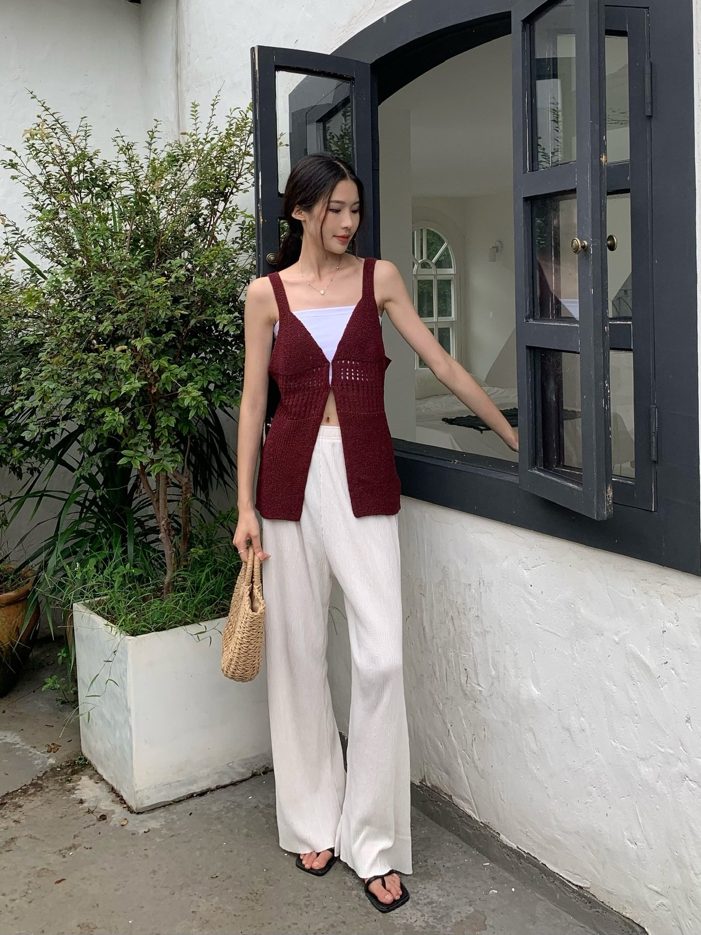 H02122 Knitted personalized outer lining vest