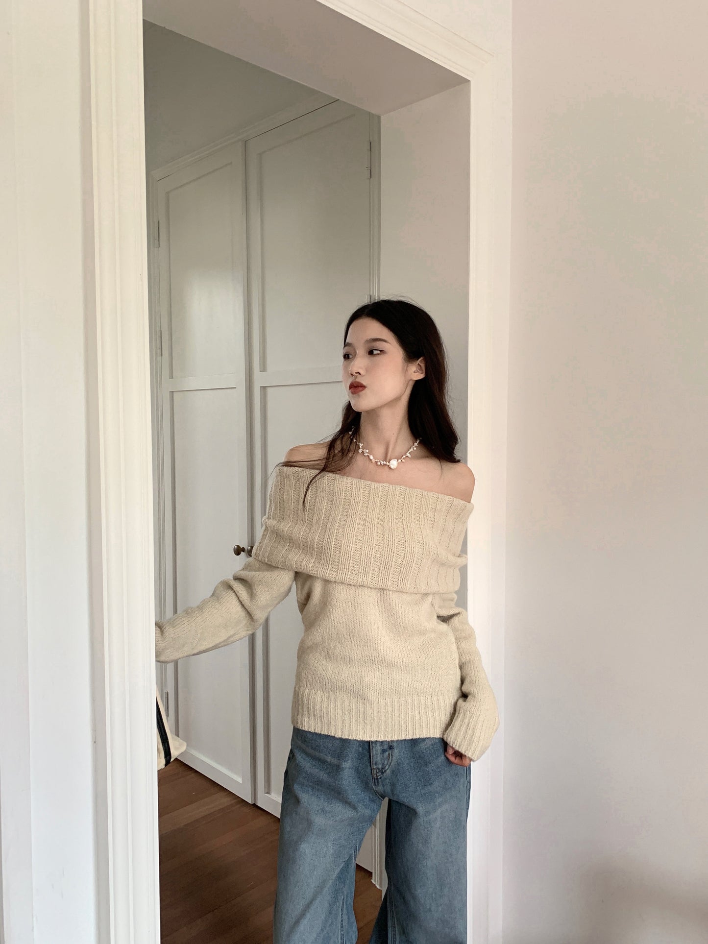 Off the shoulder knitted top
