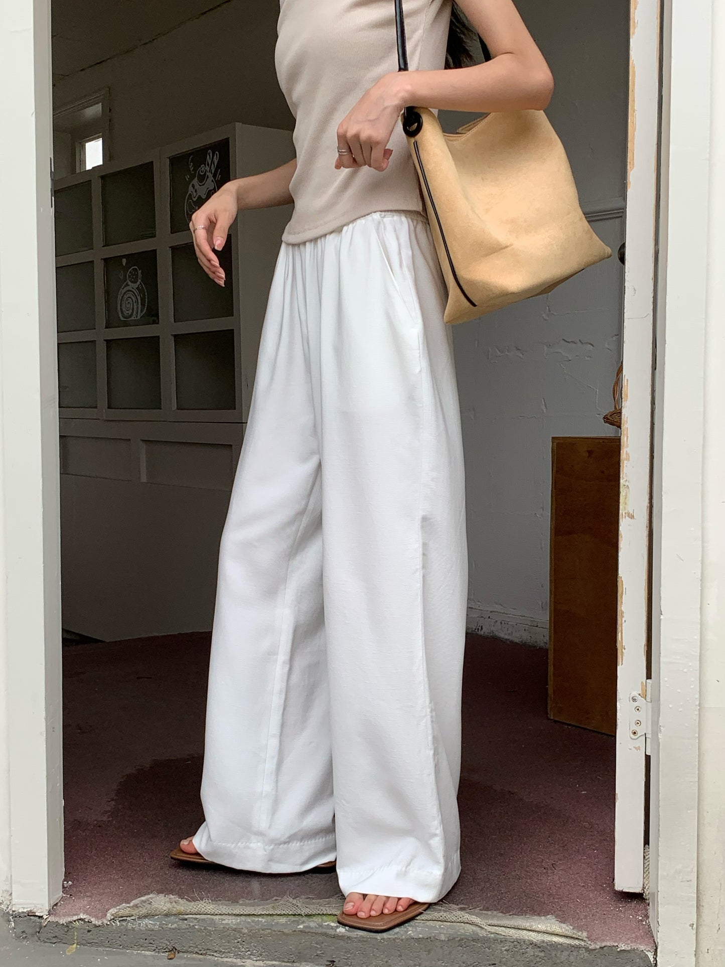 H02132 Slim elastic waist wide leg pants
