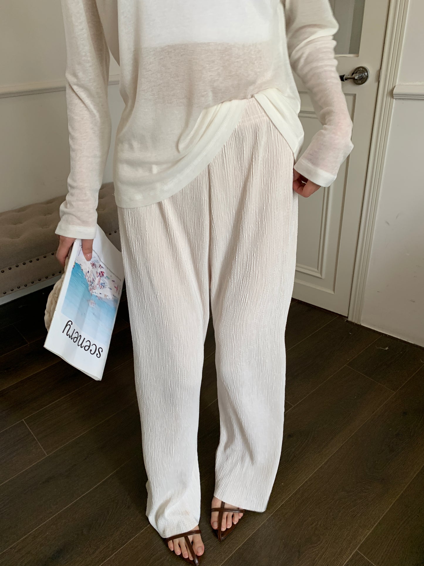 H01253 Textured casual trousers