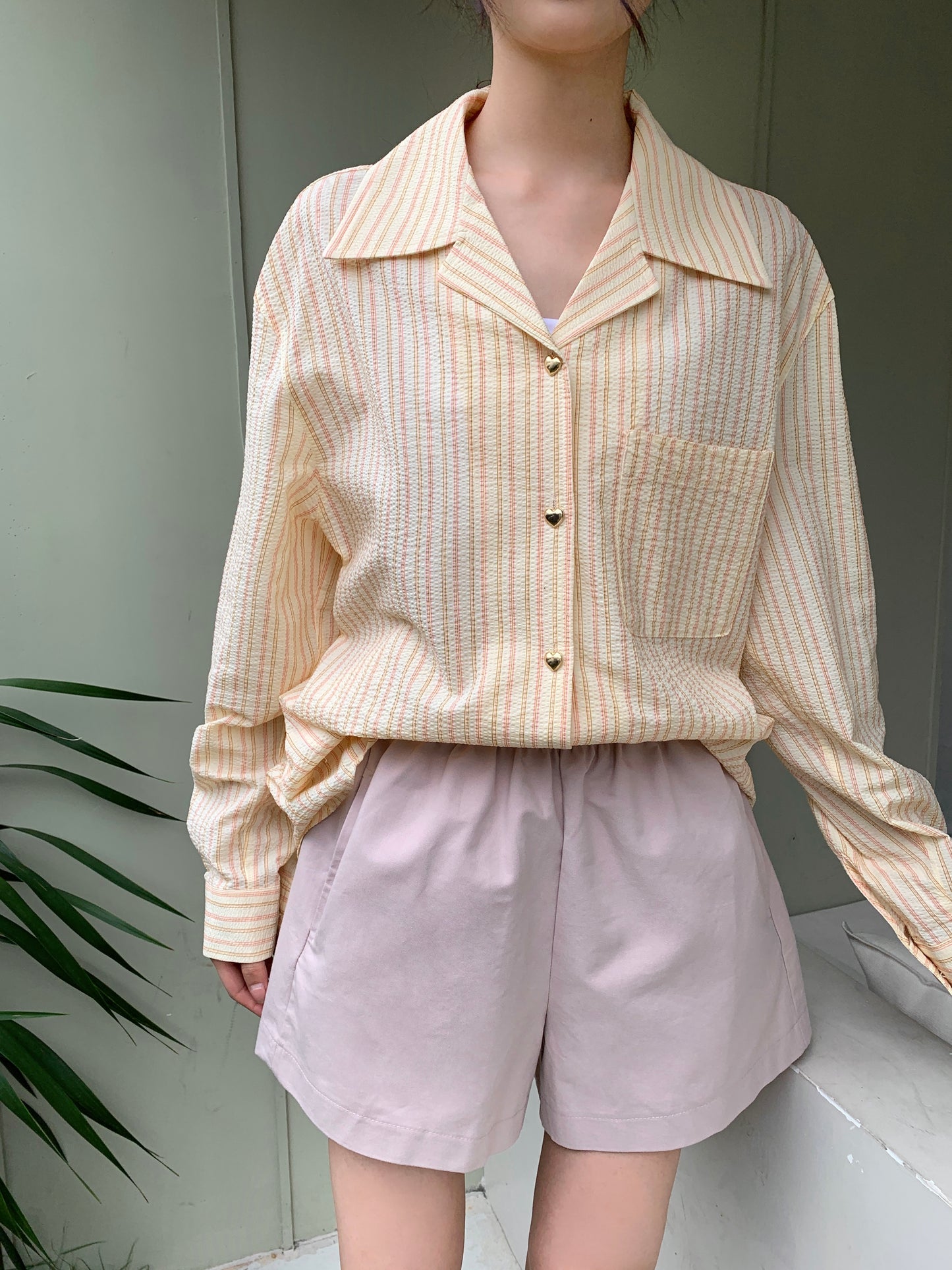 H01247 Heart Button Shirt
