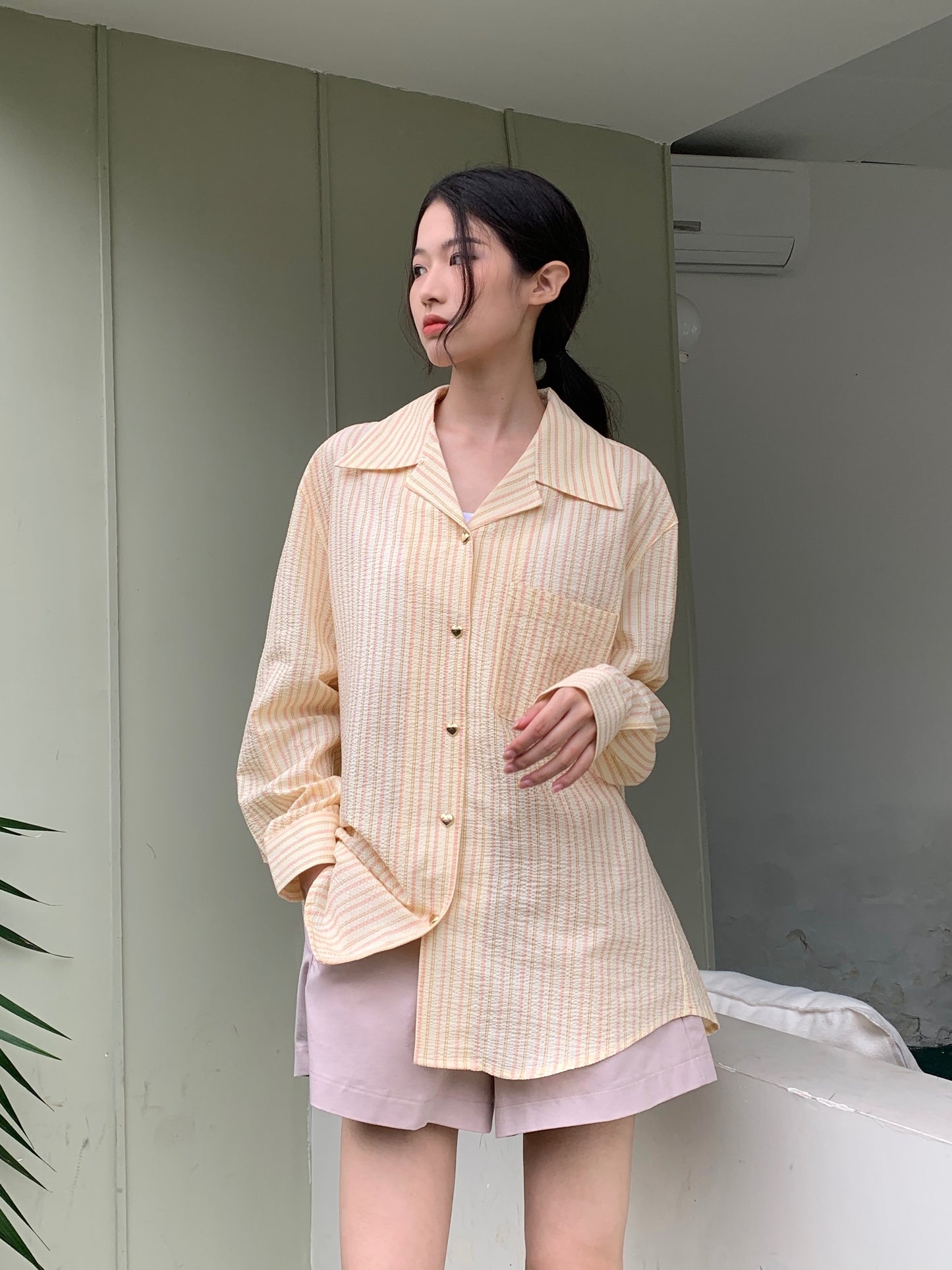 H01247 Heart Button Shirt