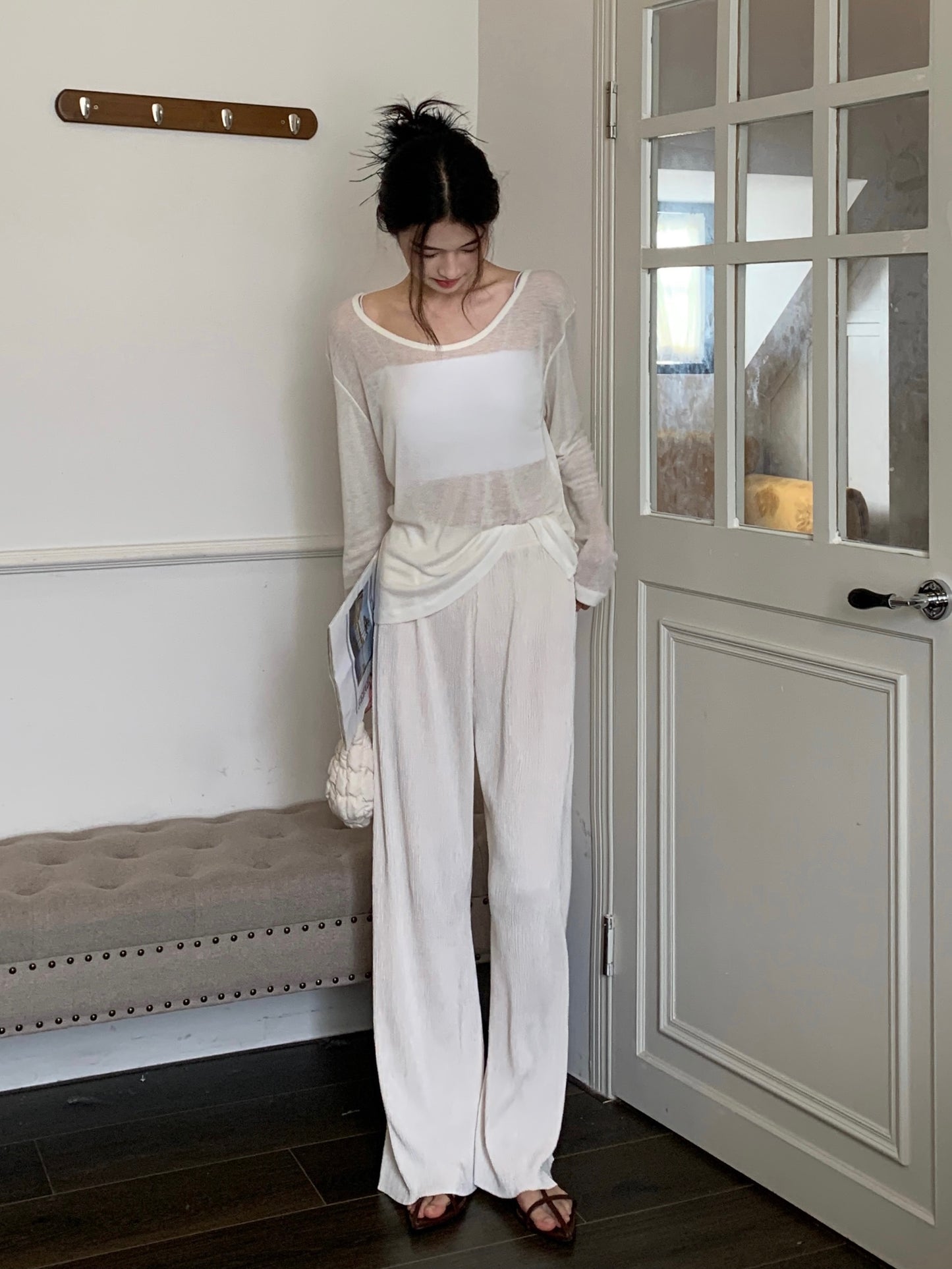 H01253 Textured casual trousers