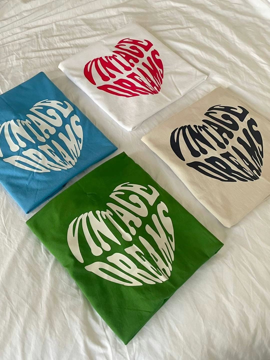 H02125 Vintage dream Tee