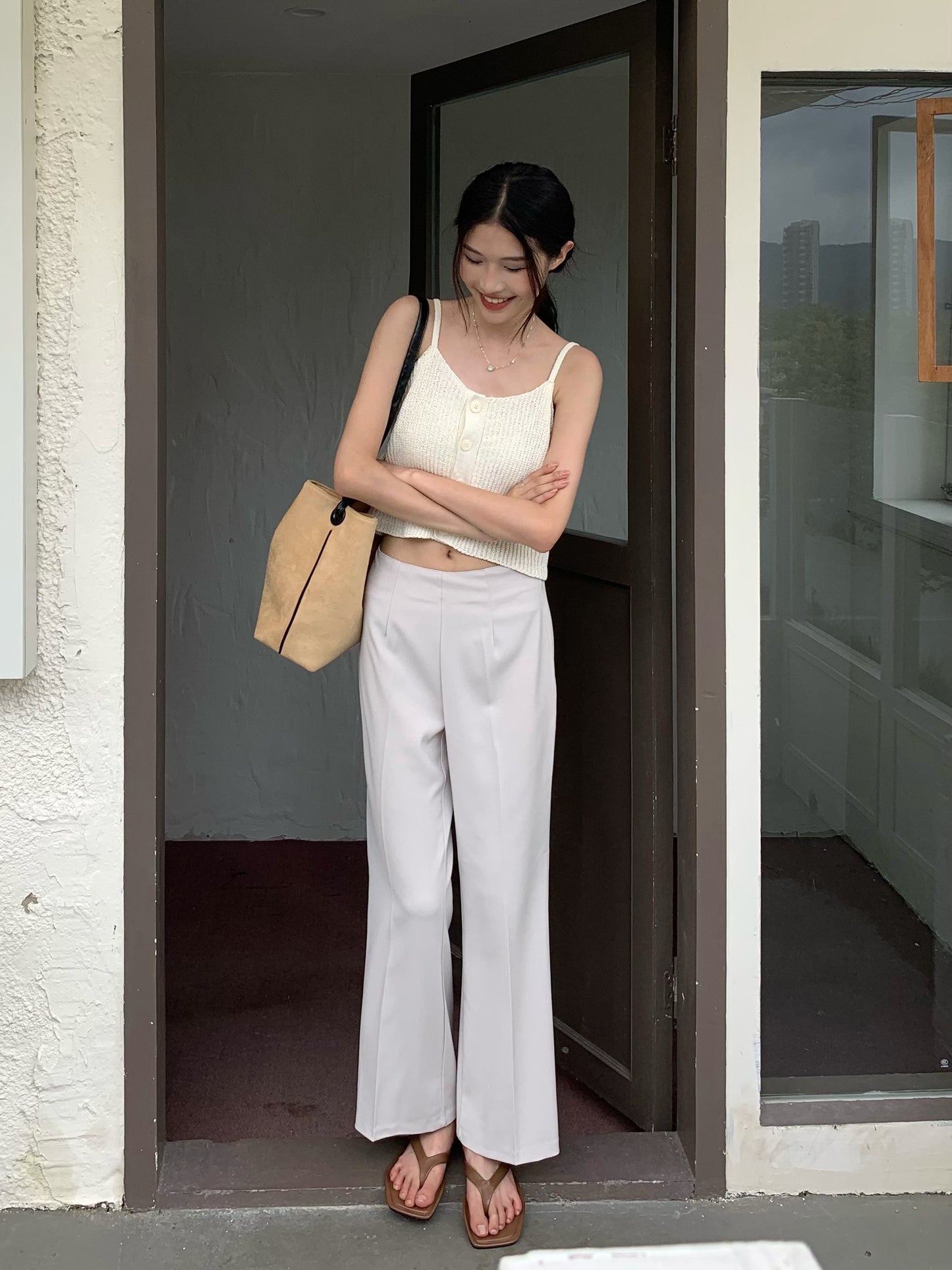 H02130 Slim elastic waist trousers
